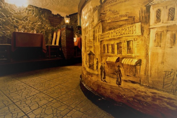 Продажа помещение ресторана  в историческом центре Киева – на  Подоле